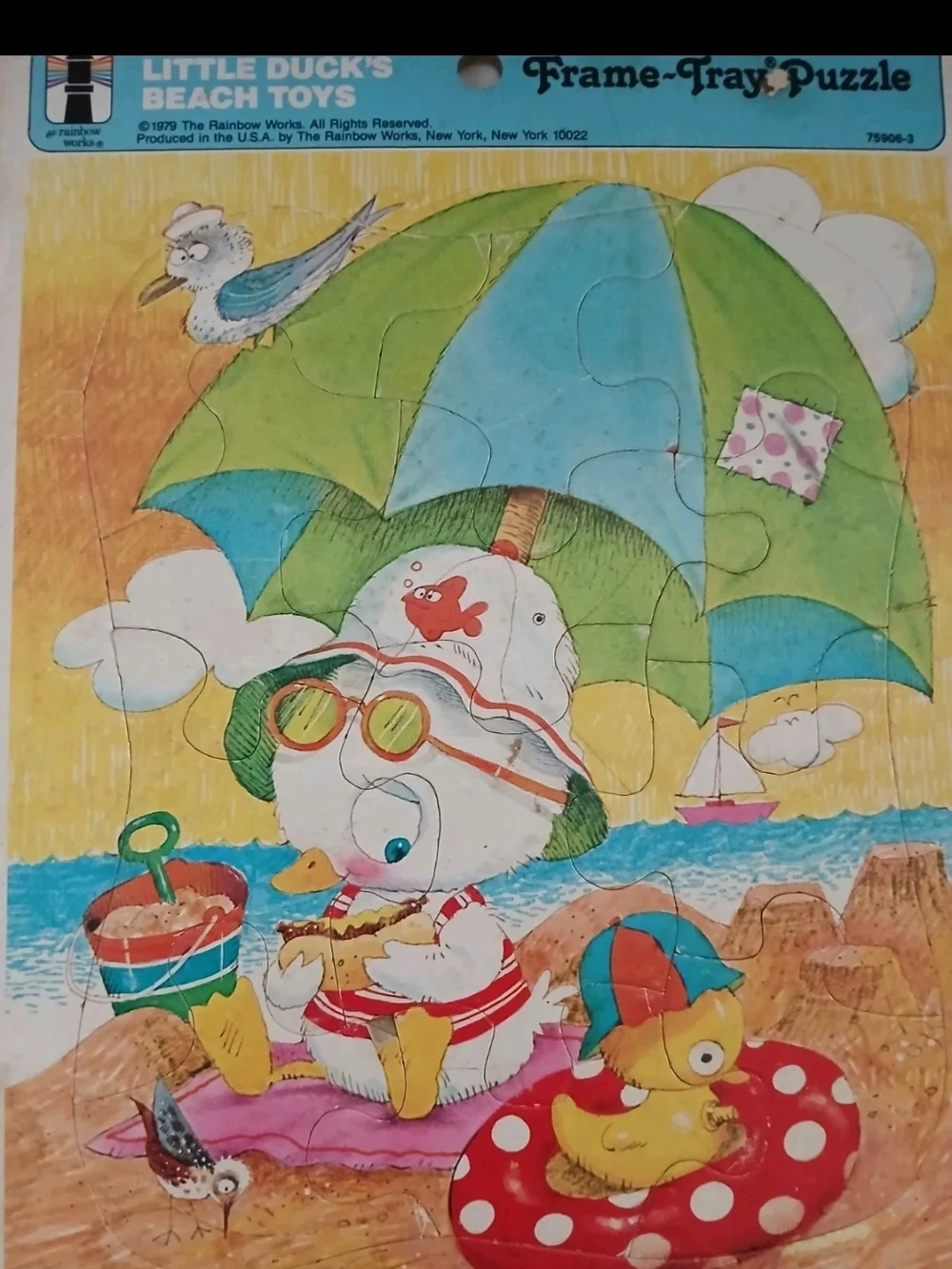 The Rainbow Works Vintage 1979 Little Duck’s Beach Toys Frame-Tray Puzzle